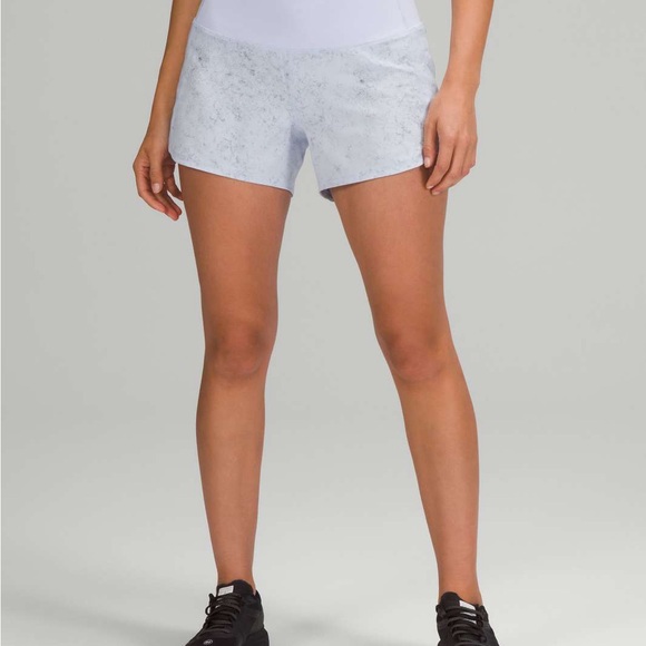 Lululemon speed up shorts - Picture 1 of 6